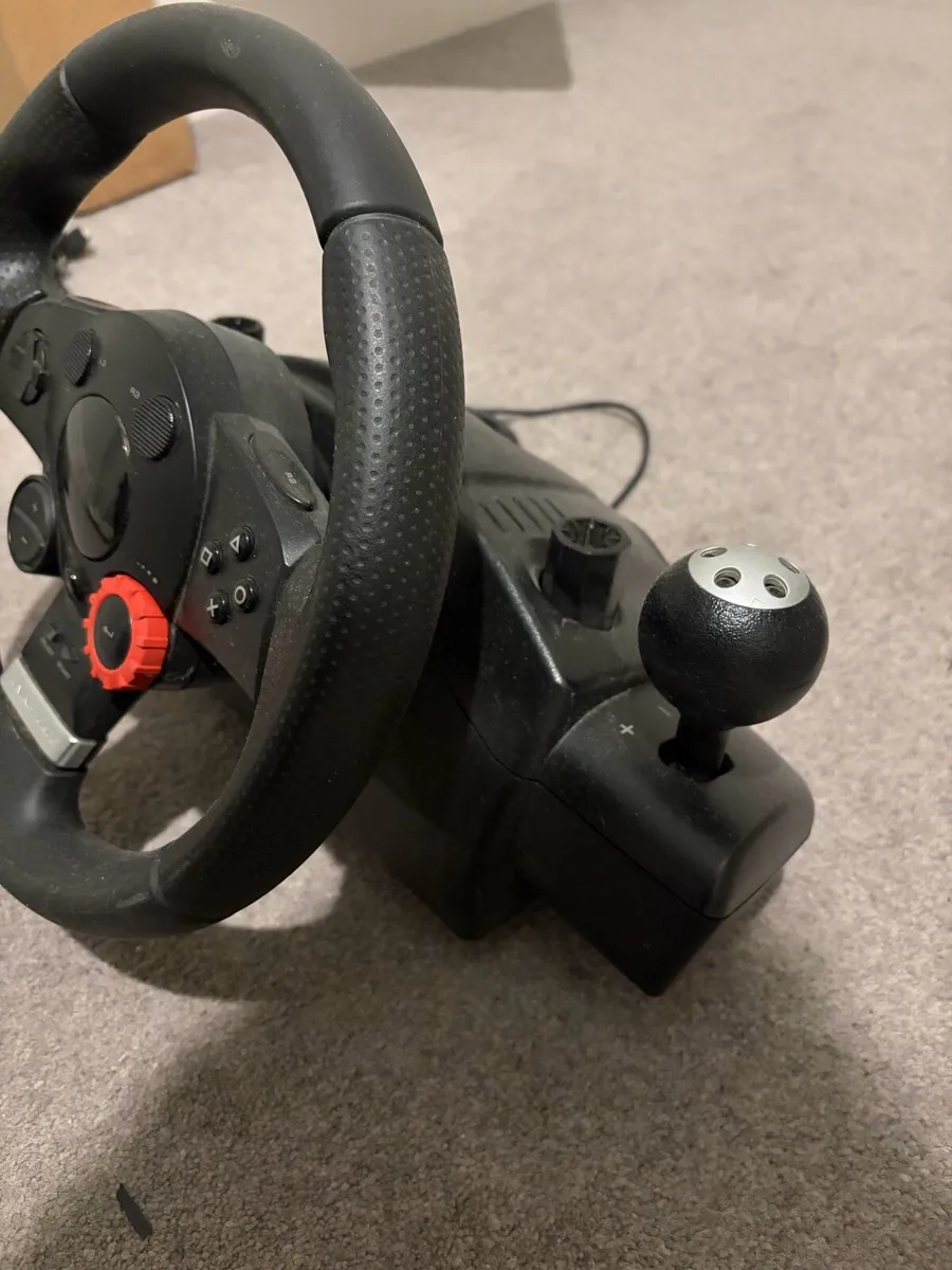 Logitech Driving Force GT Racing Wheel & Pedals - Image 4