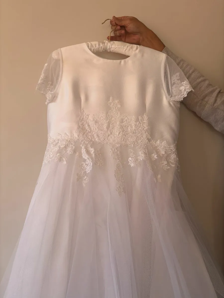 Kids Holy communion/Confirmation dress for 7-11 yr - Image 2