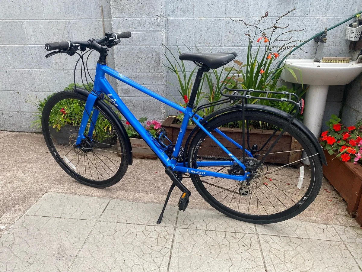 As NEW Giant liv 2 oil disc breaks 700x35c - Image 3