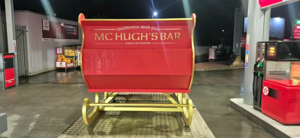 Santa's sleigh - Image 2