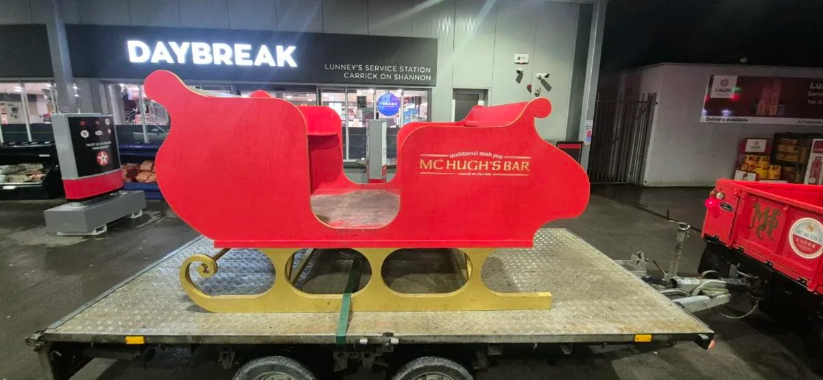 Santa's sleigh - Image 4