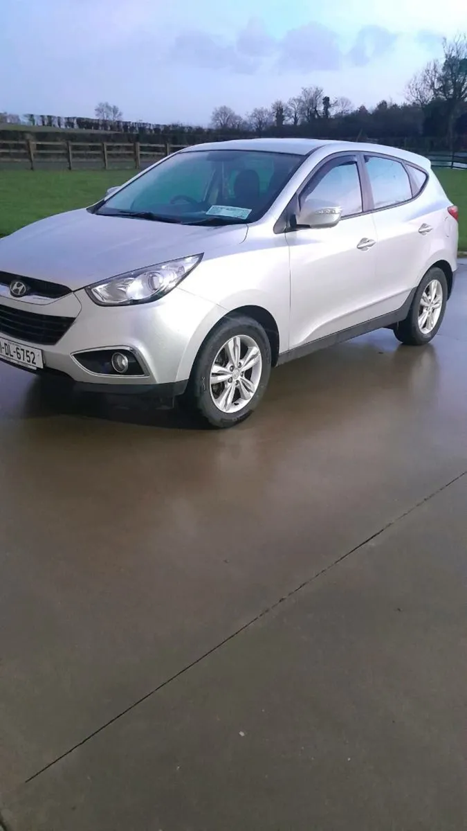 2011 hyundai IX35 - Image 2