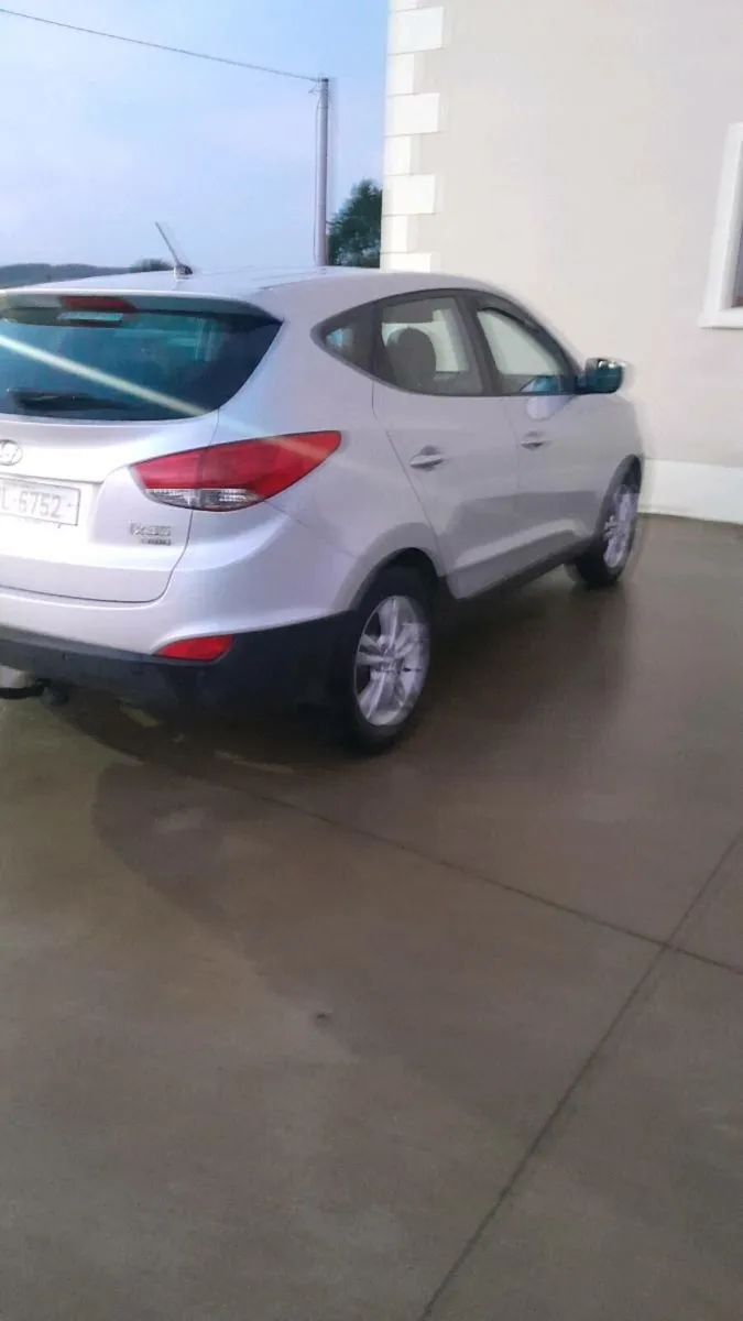 2011 hyundai IX35 - Image 4