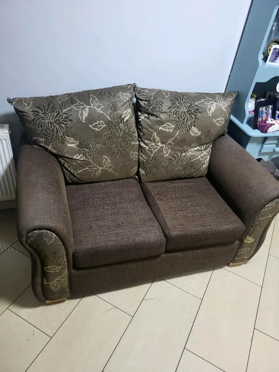 Two seater couch - Image 2