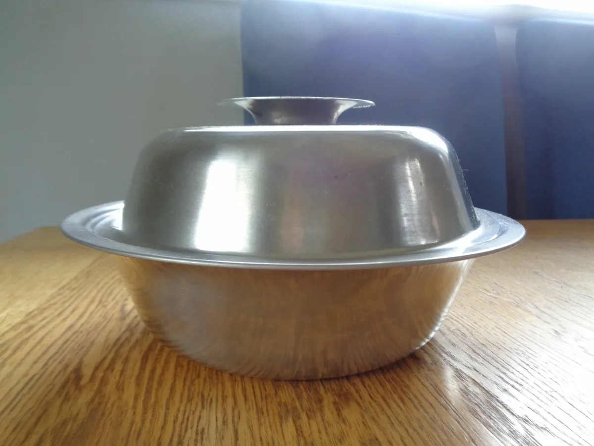 Stainless Steel Bowl with Lid for Sale - Image 1
