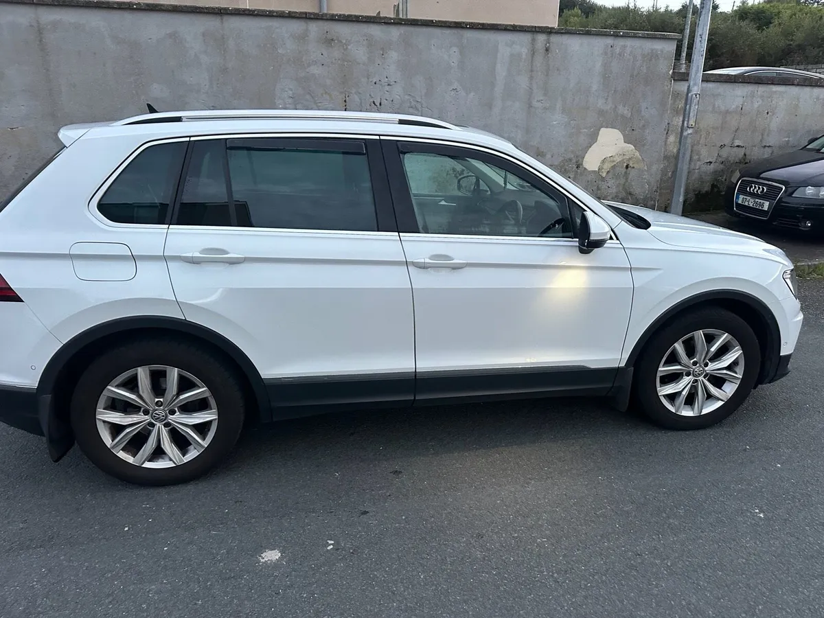 Volkswagen Tiguan high line - Image 4