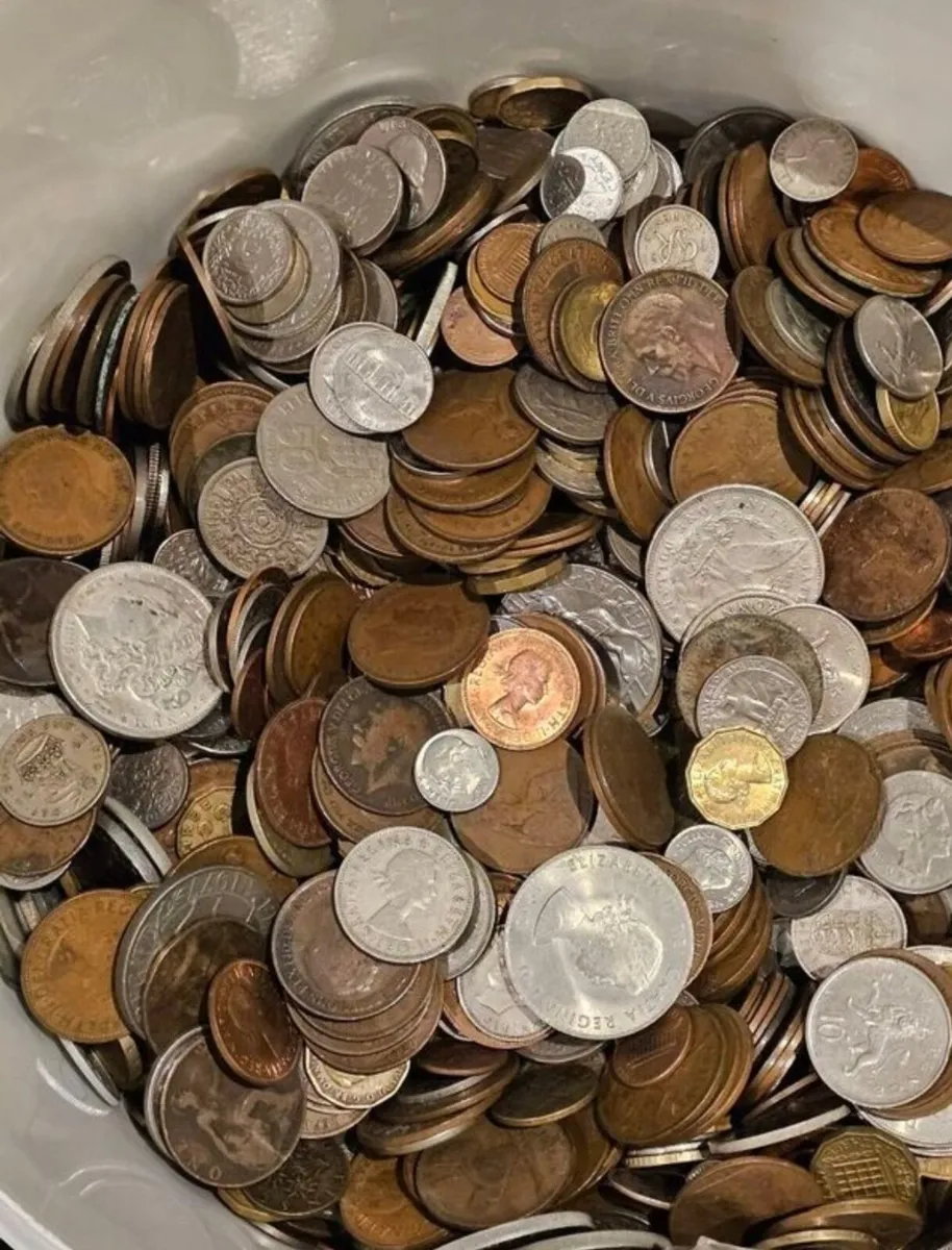 Coin Lot 1kg of mixed world coin - Image 3