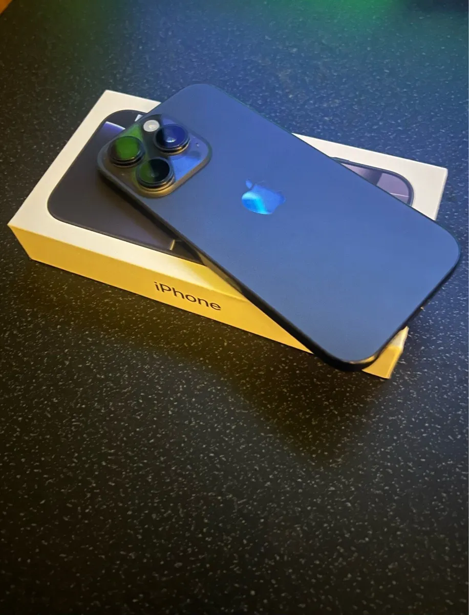 iPhone 16 Pro - Image 1