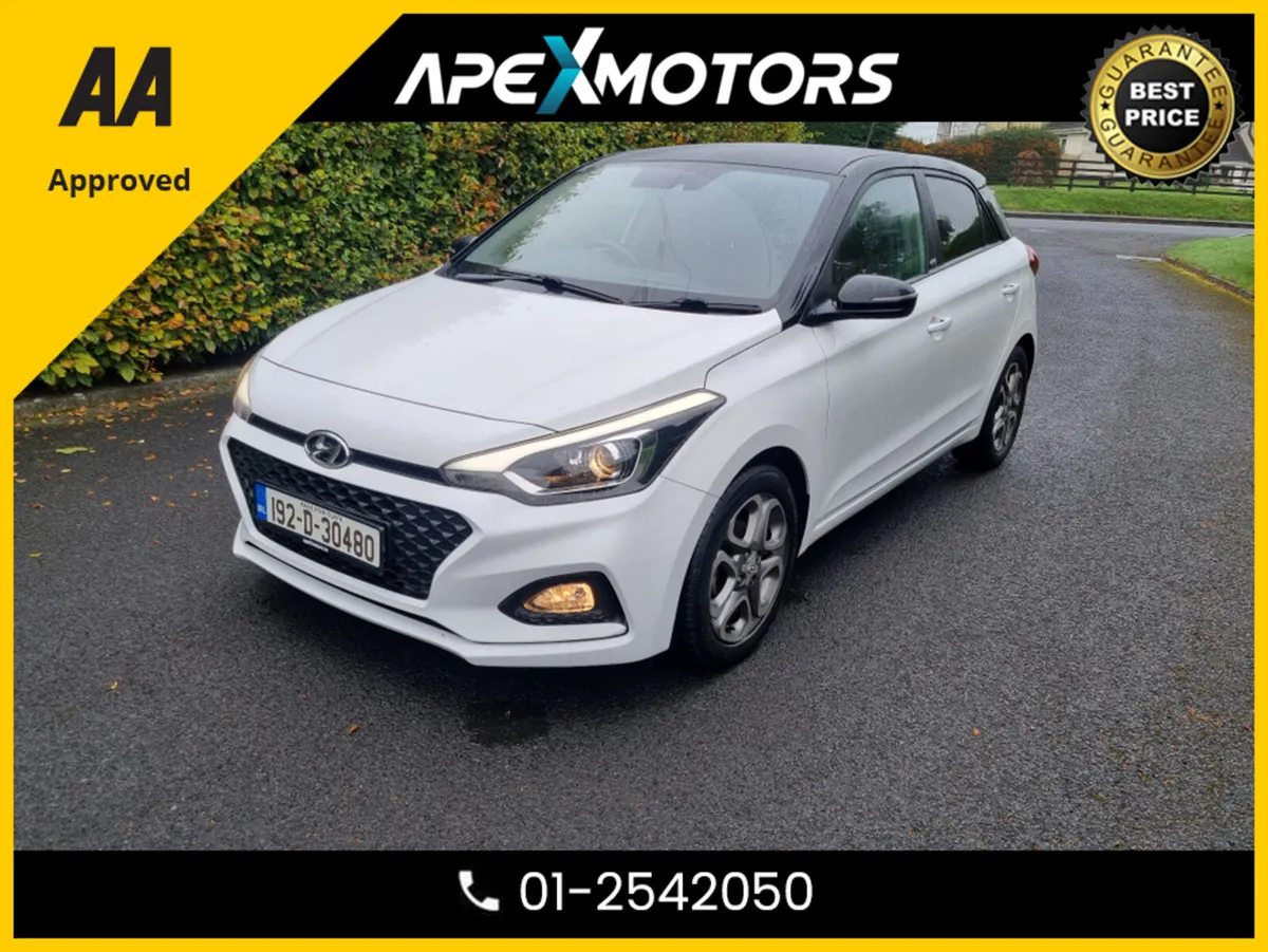 Hyundai i20 FINANCE ARRANGED * TOP-SPEC * 1.2 MPI - Image 3