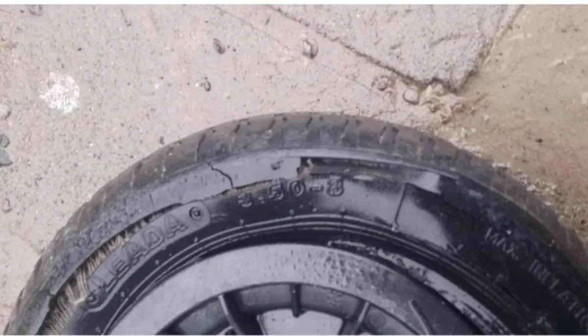 2 x Wheelbarrow wheels 3.50 - 8 Spares Repairs - Image 3