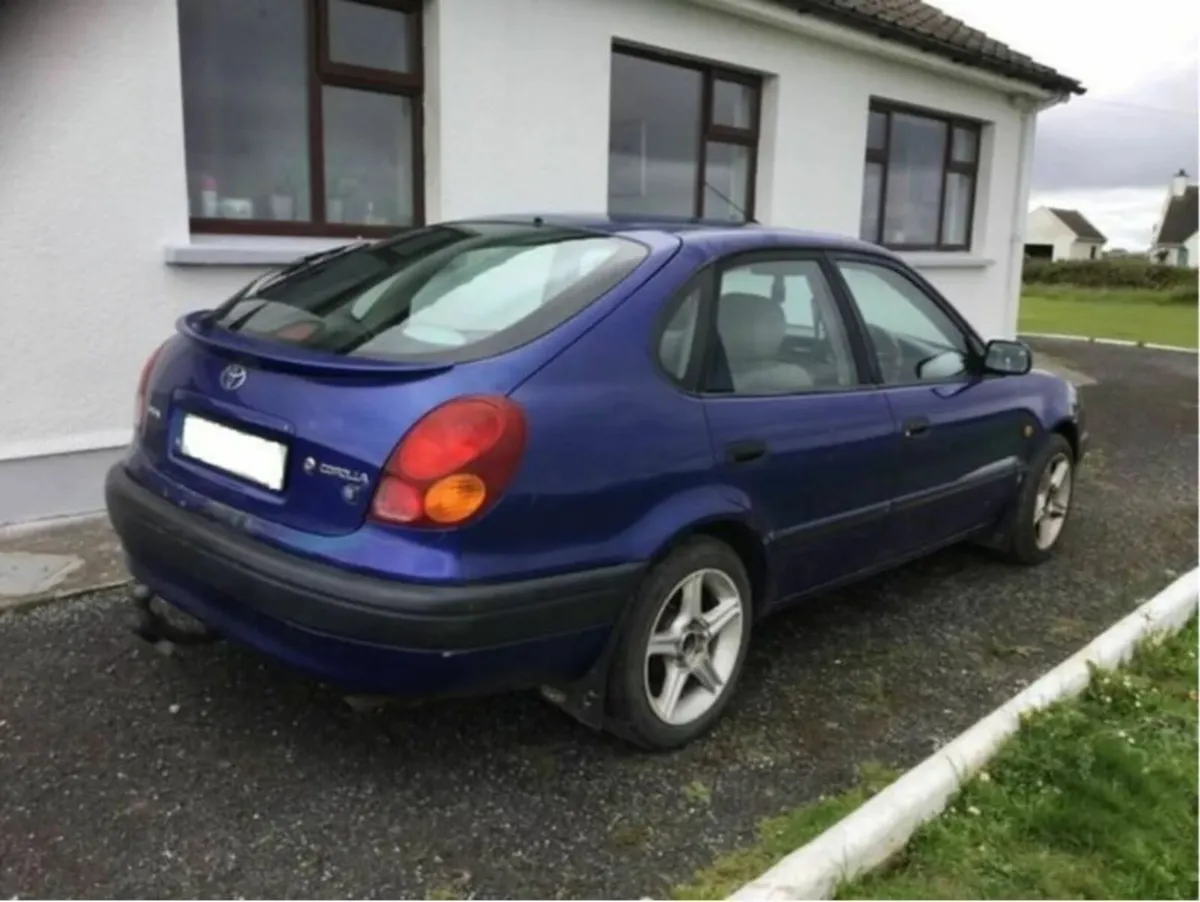 Toyota Corolla E11 1997-2002 Rare Liftback Spoiler - Image 1