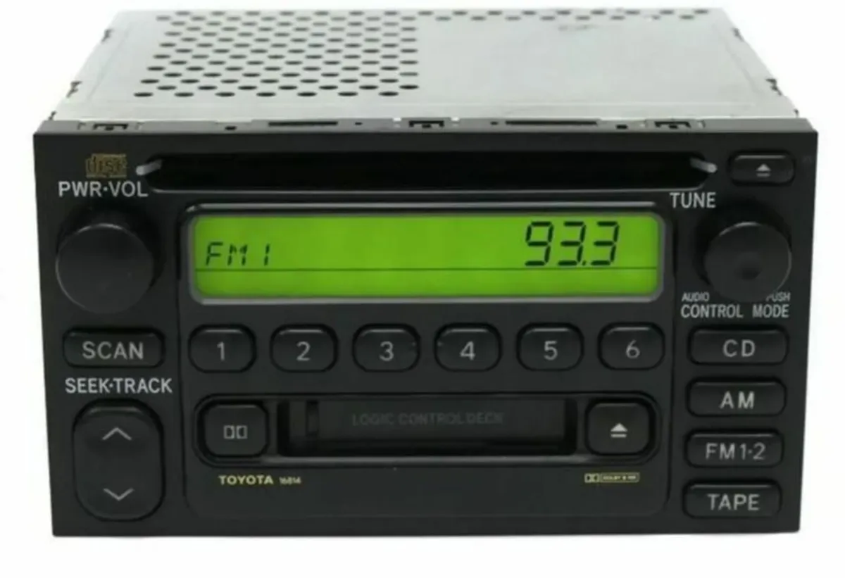 Toyota Camry & Others 1999-2003 Double DIN Radio - Image 2