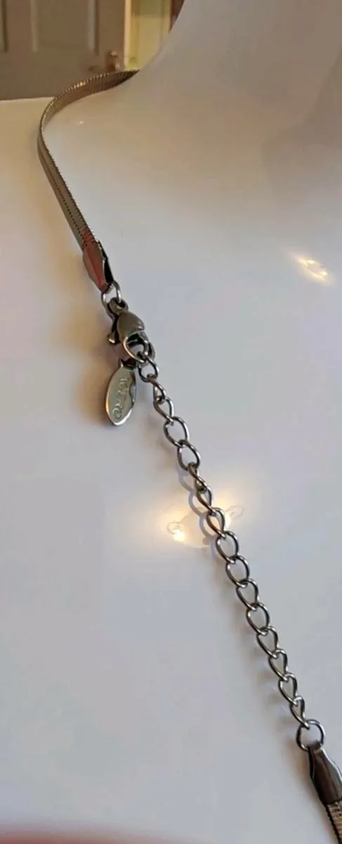 Silvertone Cameo pendant - Image 4