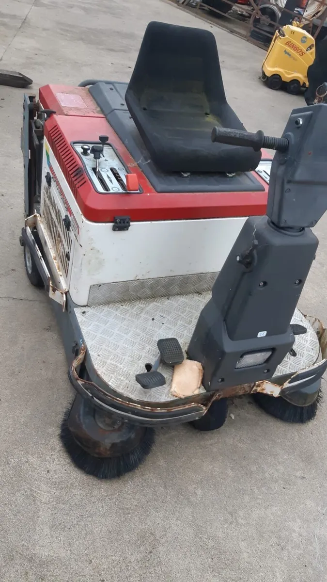 Yard sweeper running - Image 1