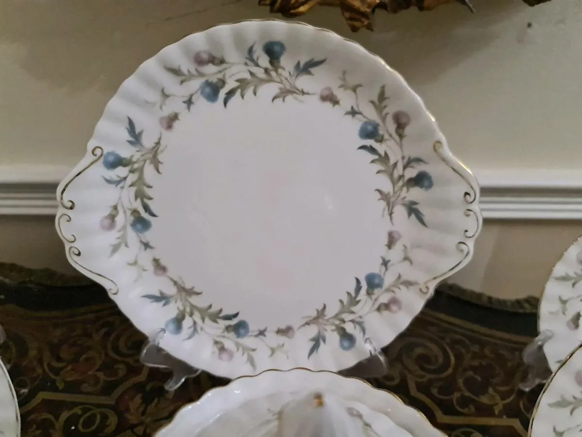 Royal Albert teaset and teapot POSTAGE AVAILABLE - Image 3