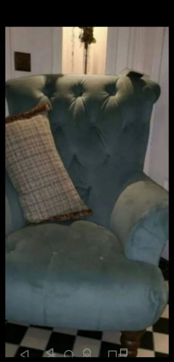 **CLEARANCE** Stunning Brand New A&J Armchair - Image 2