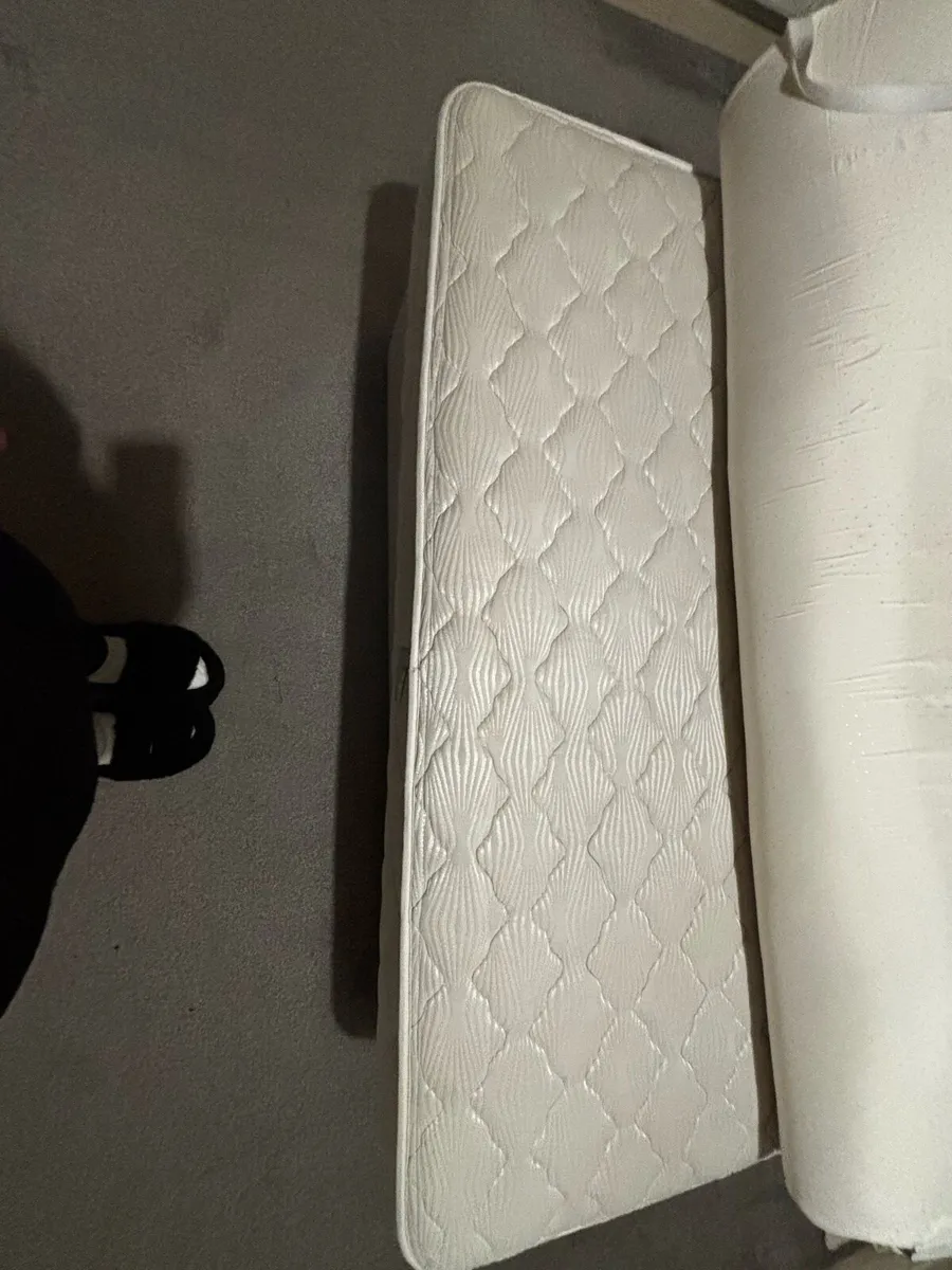 Double Mattress - Image 2