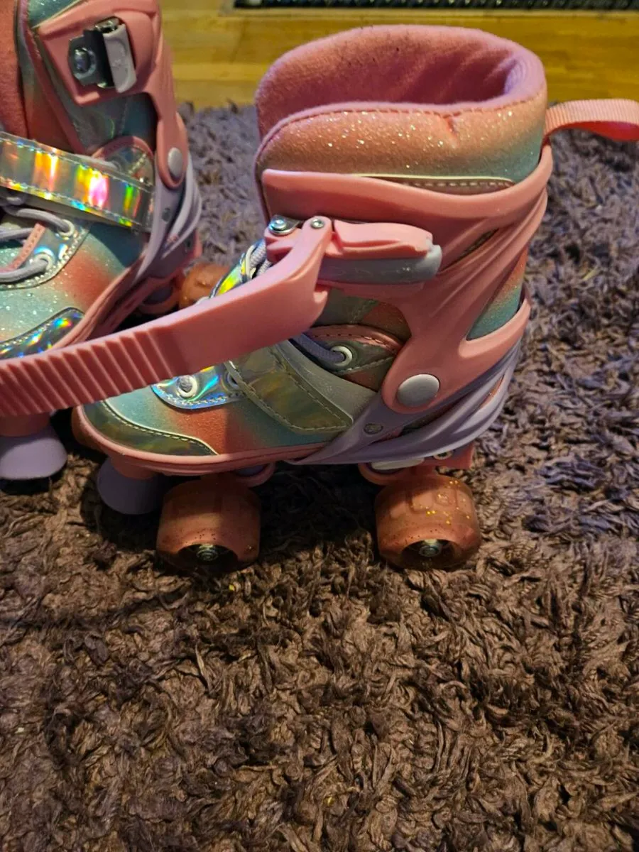 Rollerskate kids - Image 3