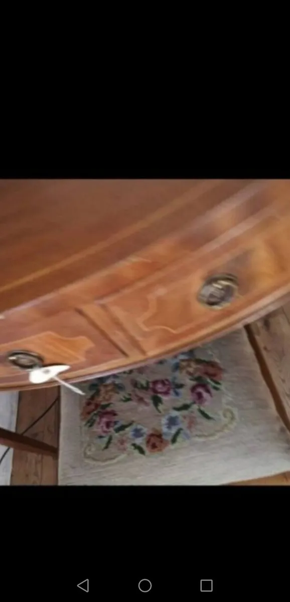 **CLEARANCE** - Stunning Inlaid Console Table - Image 4