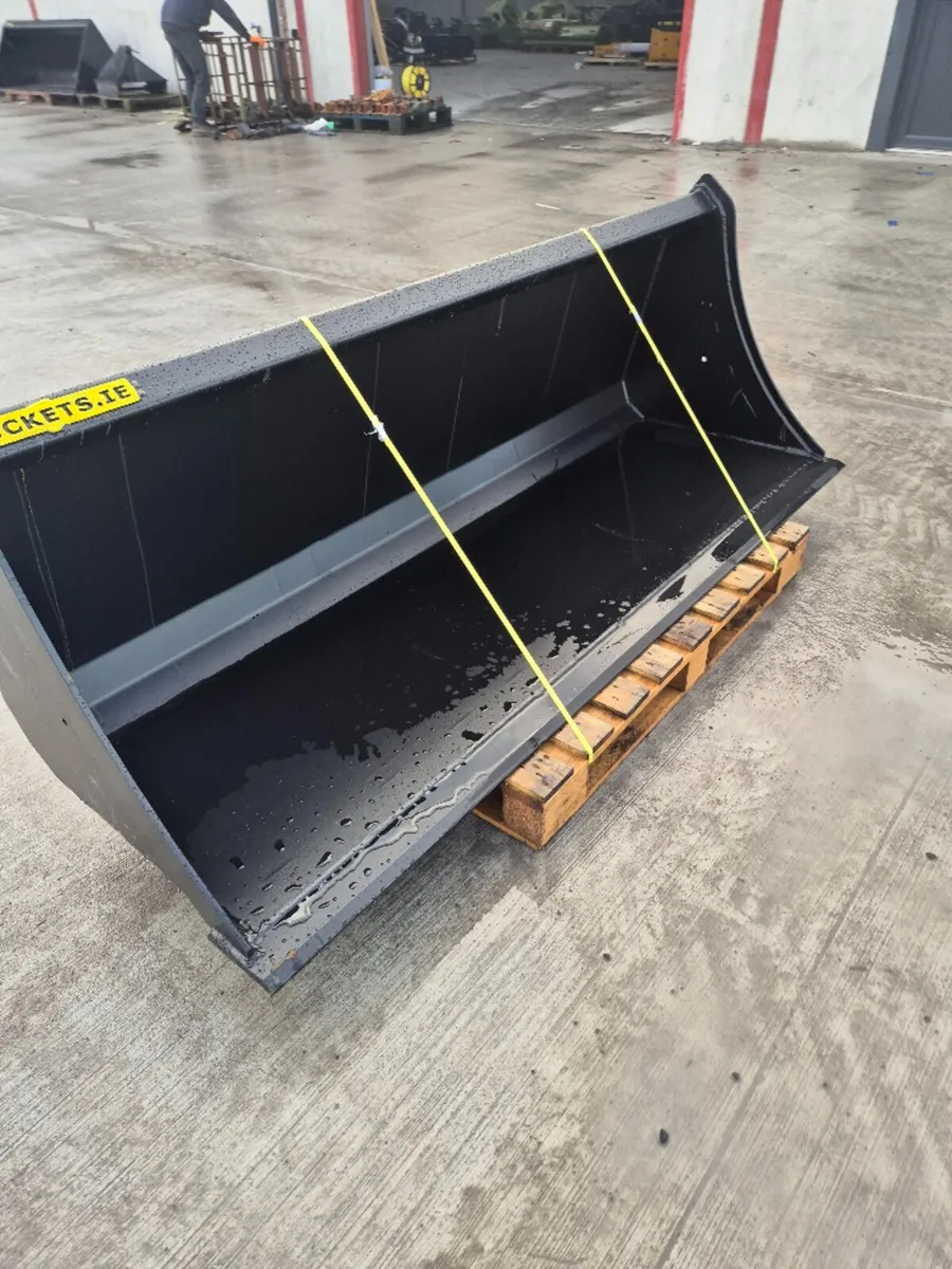 HD Tractor Euro Buckets - Image 1