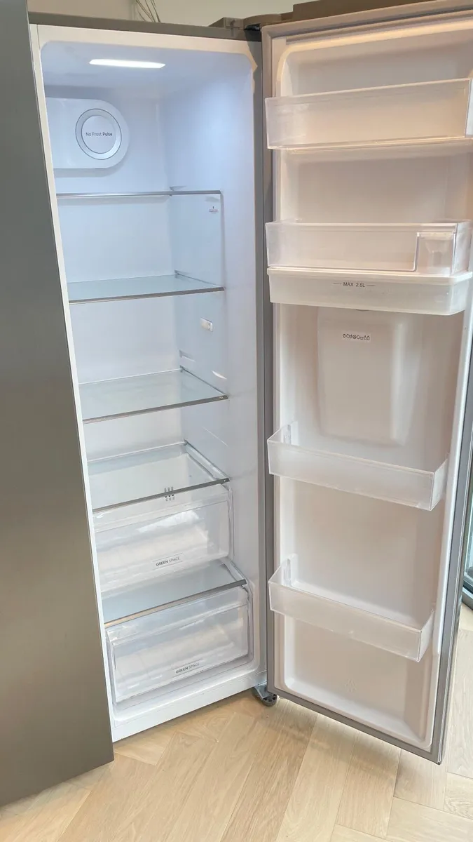 Hoover Fridge freezer American style - Image 2