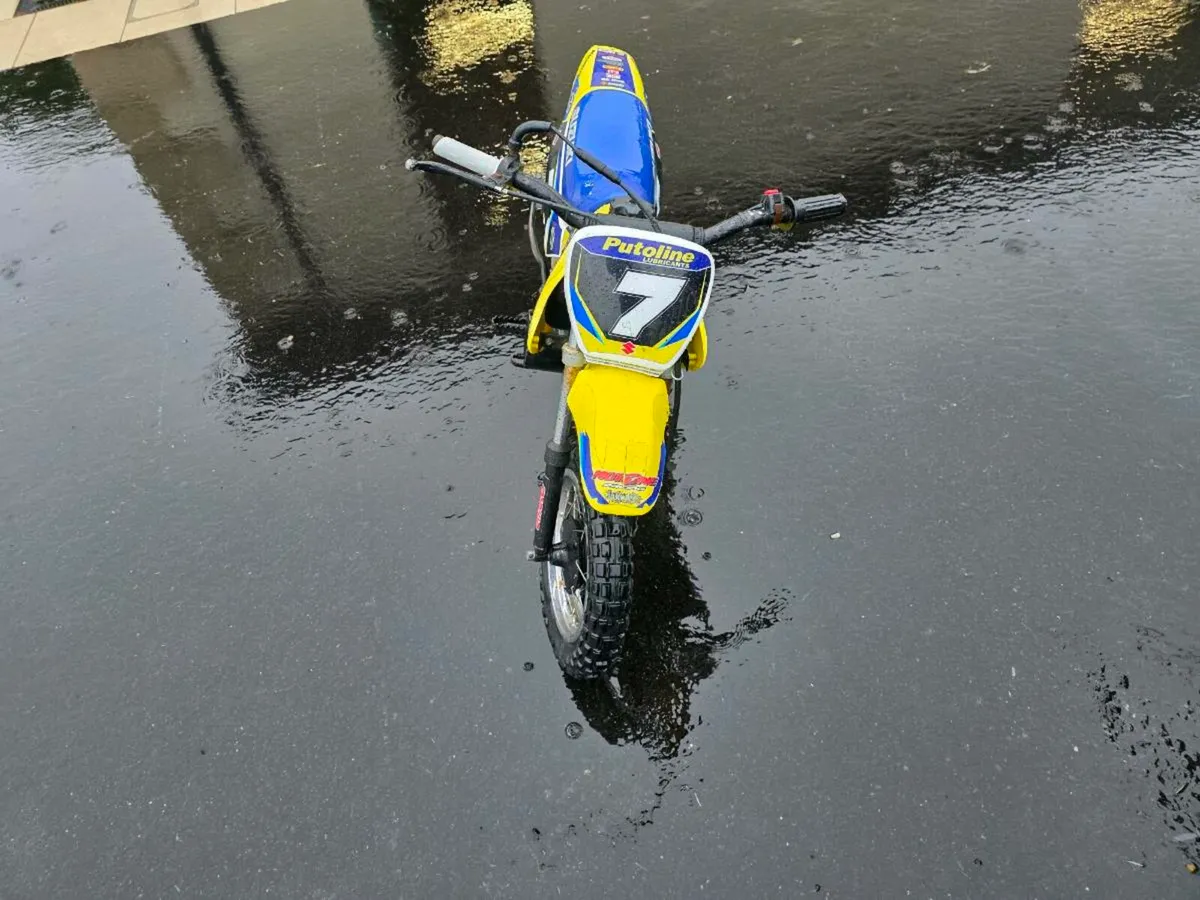 Suzuki 50cc dirt bike - Image 2