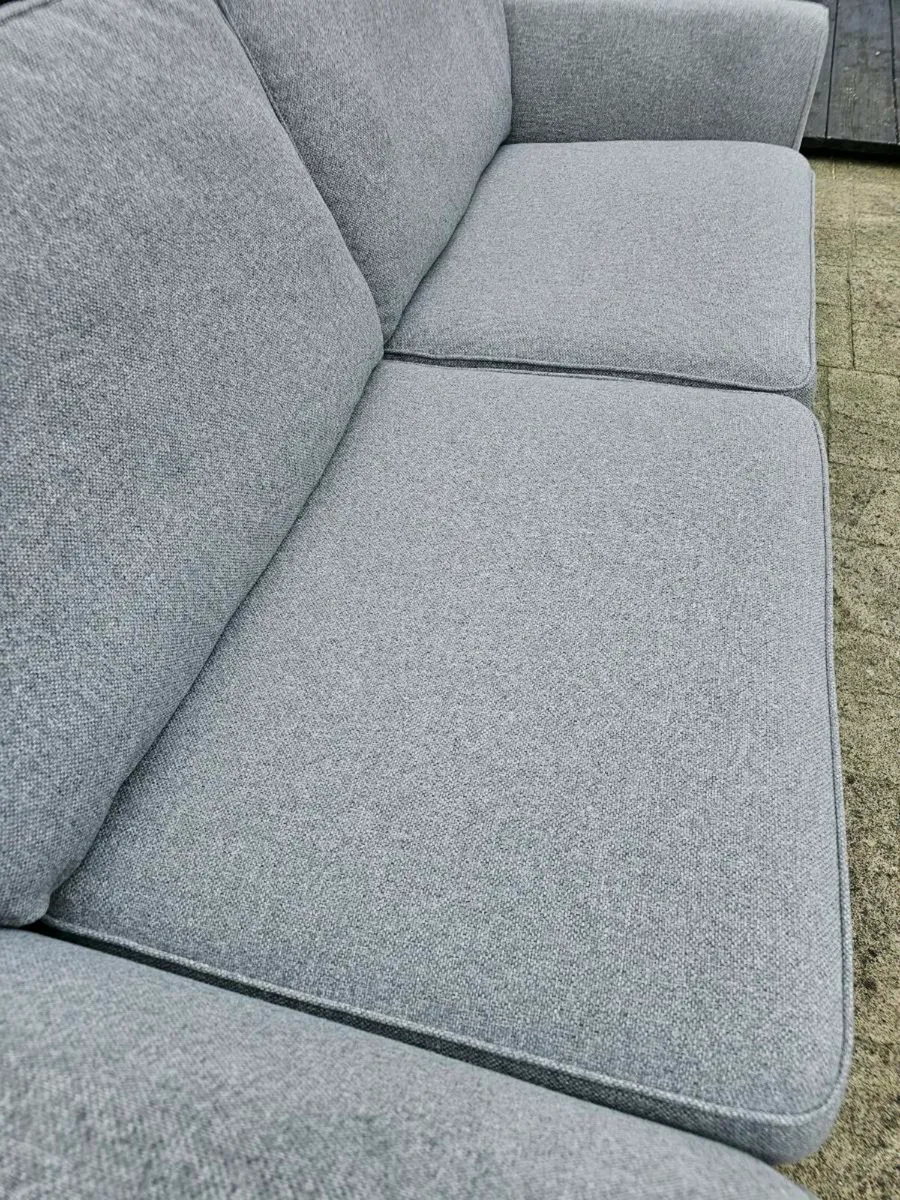 Sofa - Image 4