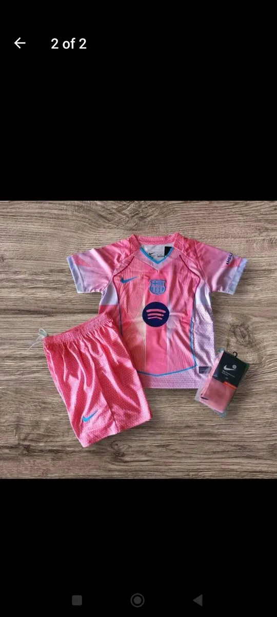 BARCELONA ( LAMINE YAMAL 10), KIDS KIT , SIZE 7/8 - Image 2