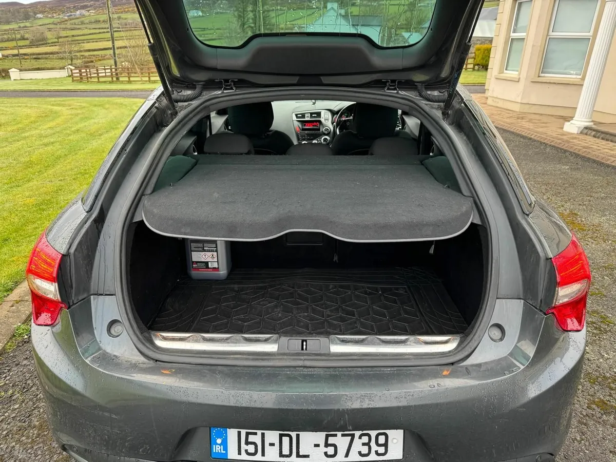 DS Automobiles DS 5 2015 - Image 4