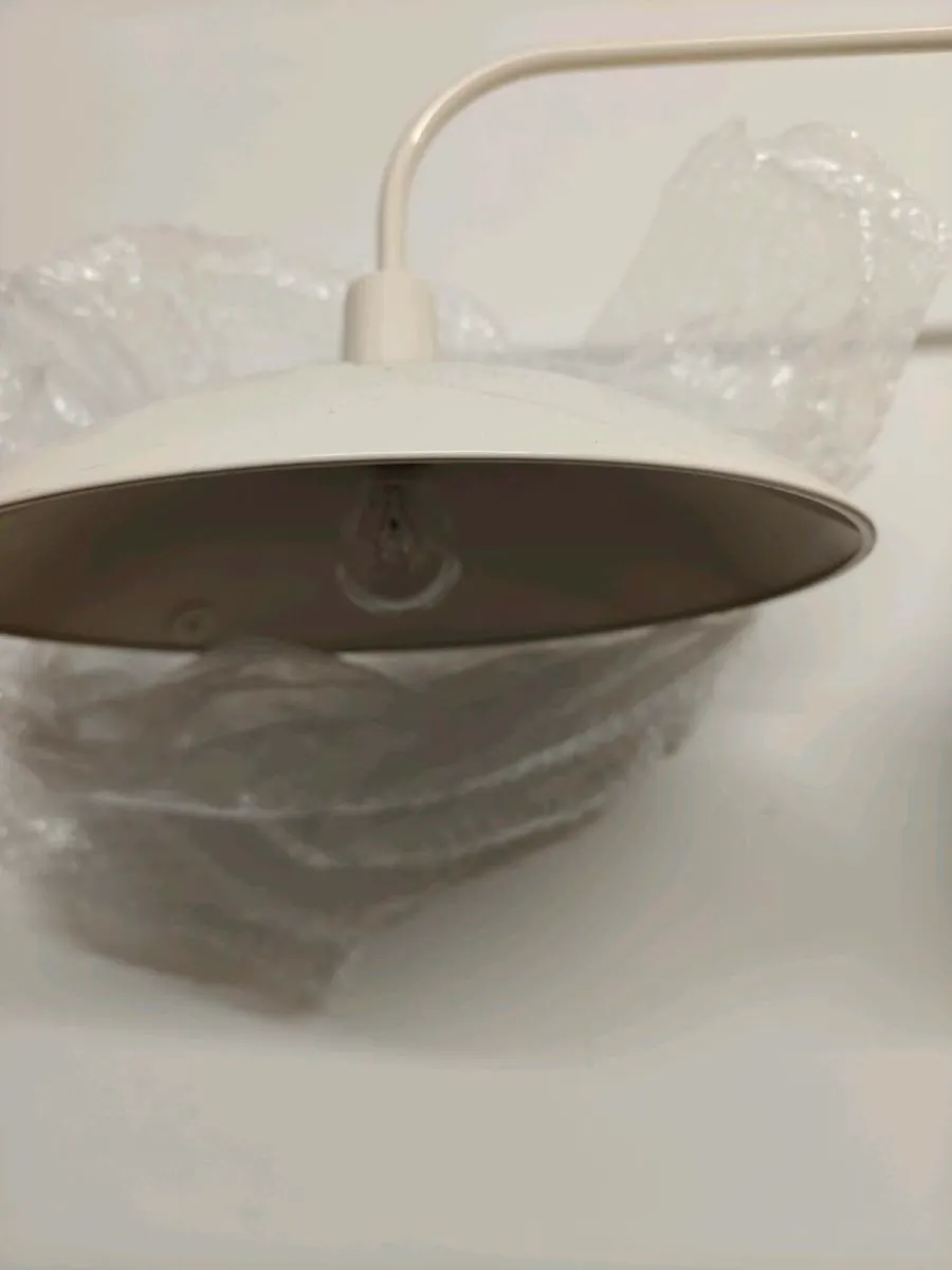 3 lamp light fitting - Image 2