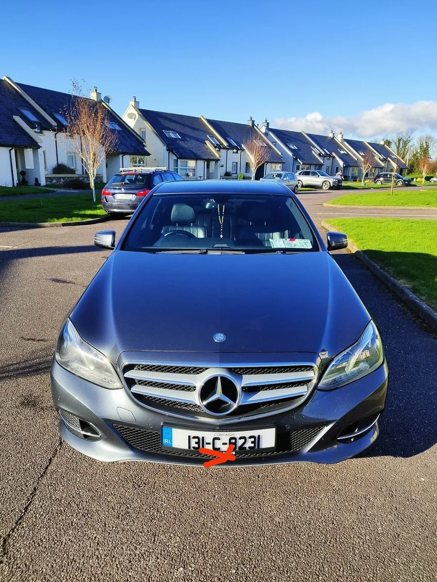 Mercedes-Benz E-Class 2013 - Image 2