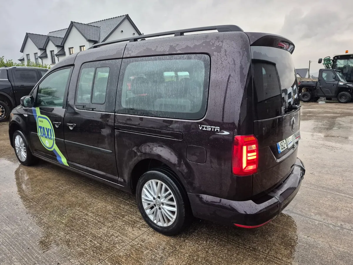 192 VW CADDY VISTA 2.0 TDI DSG 7 SEATER - Image 4