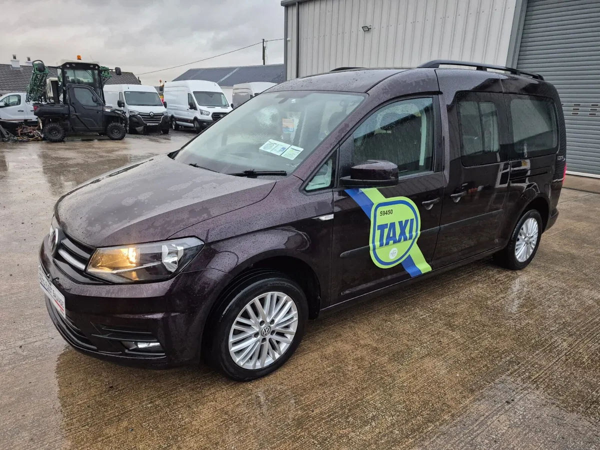 192 VW CADDY VISTA 2.0 TDI DSG 7 SEATER - Image 3