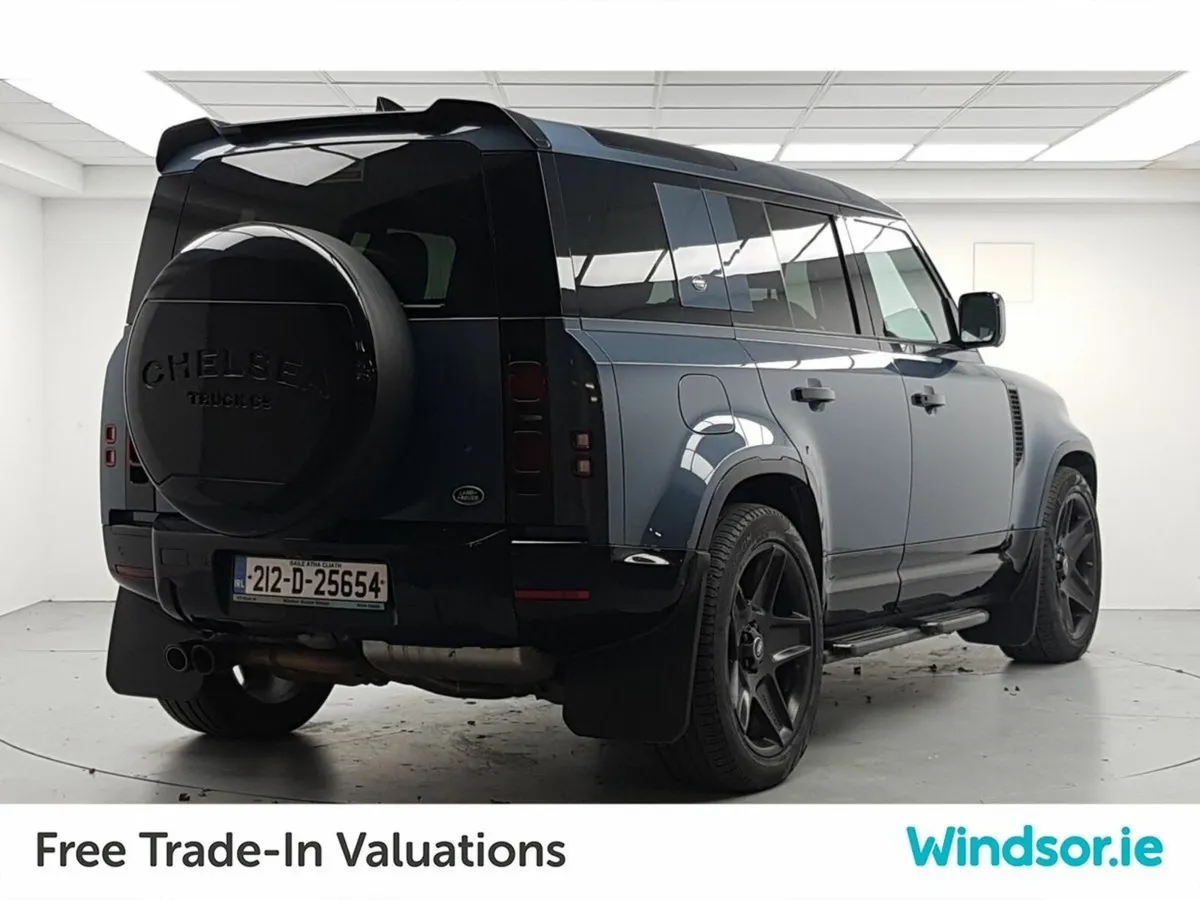 Land Rover Defender DEFENDER D MHEV 5DR AUTO **PLU - Image 3