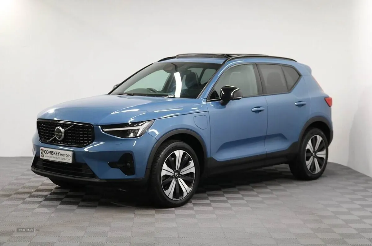 Volvo XC40 h T5 Ultimate Dark - Image 3