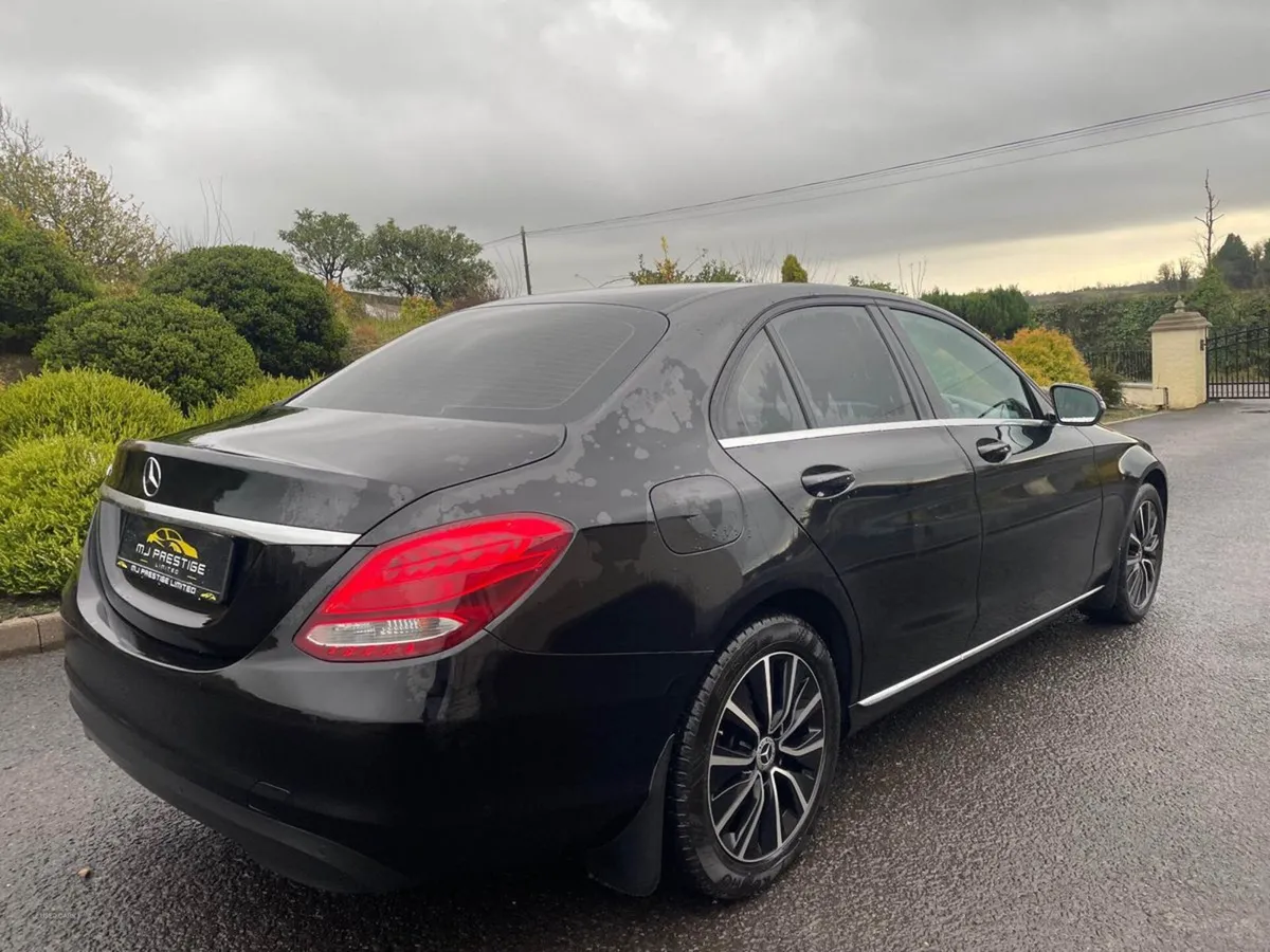 Mercedes-Benz C-Class Diesel Saloon - Image 2