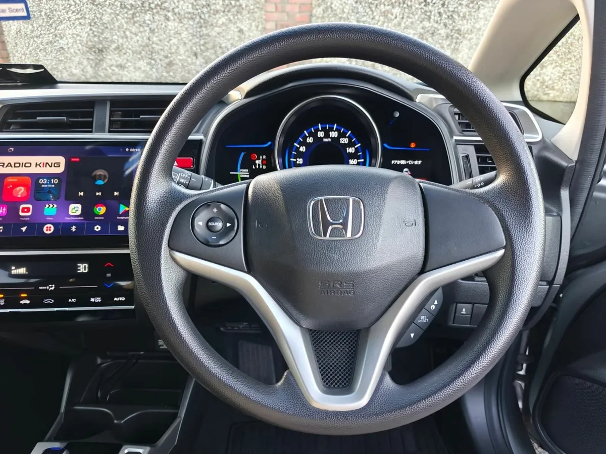 Honda Fit 2014 - Image 3