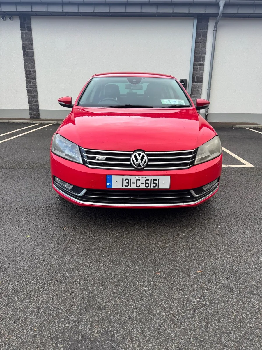 Vw Passat R-Line 1.6 Diesel - Image 1