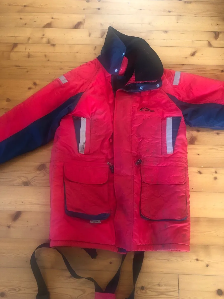 Floatation suit 1 - Image 1