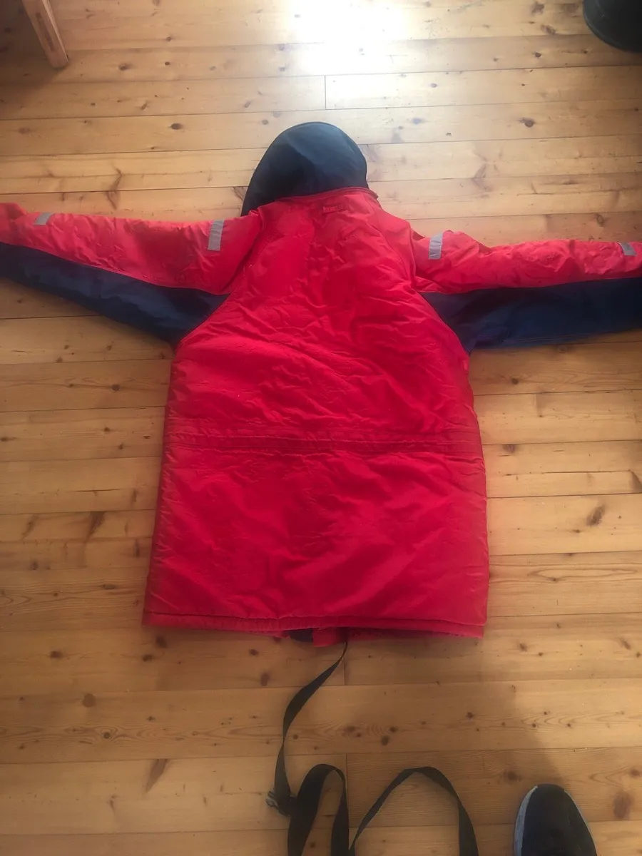 Floatation suit 1 - Image 4