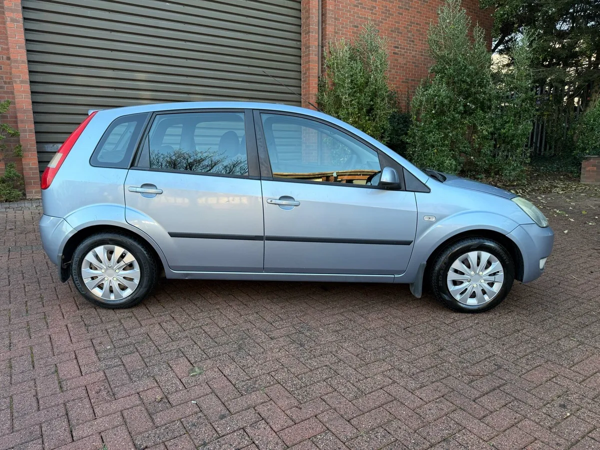 Ford Fiesta - Image 3
