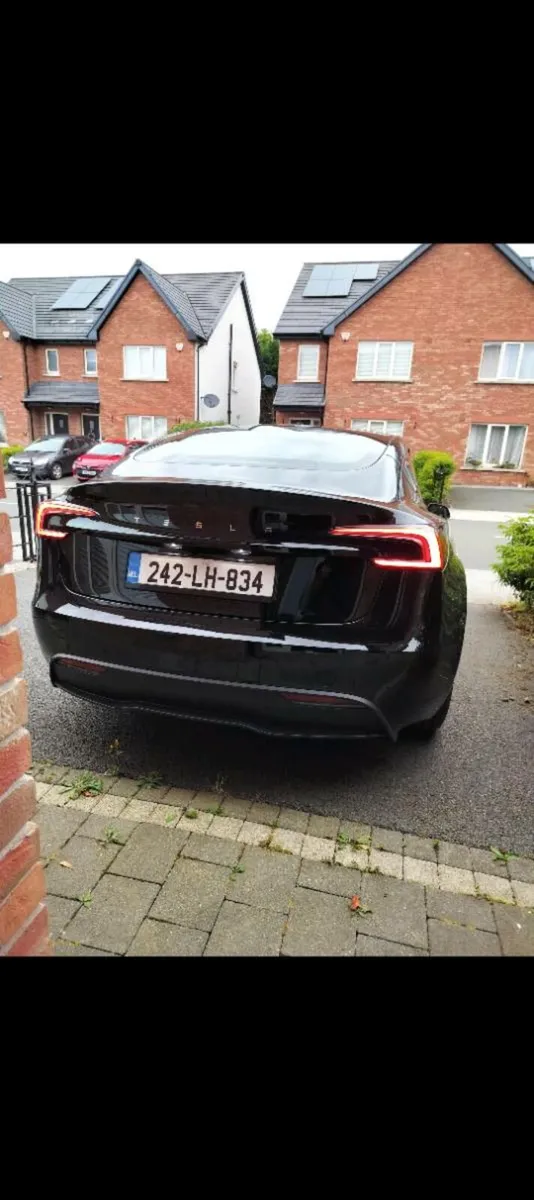 Tesla Model 3 RWD - Image 2