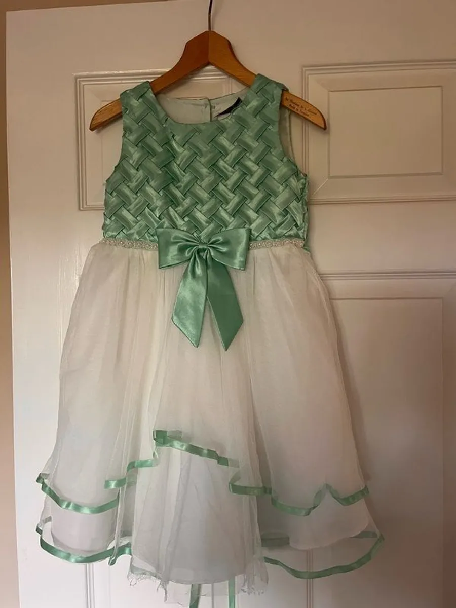 girls wear - Image 1