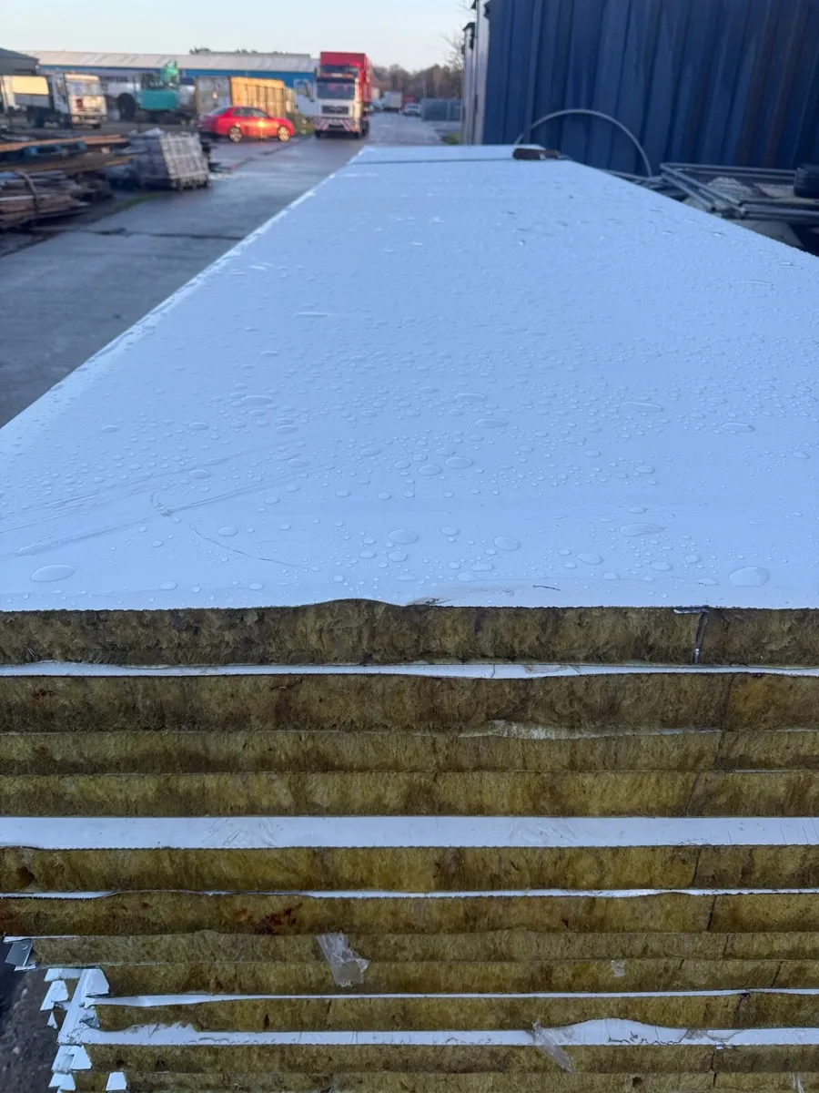 Insulated fridge panel 50mm 18ft long x 45” wide - Image 2