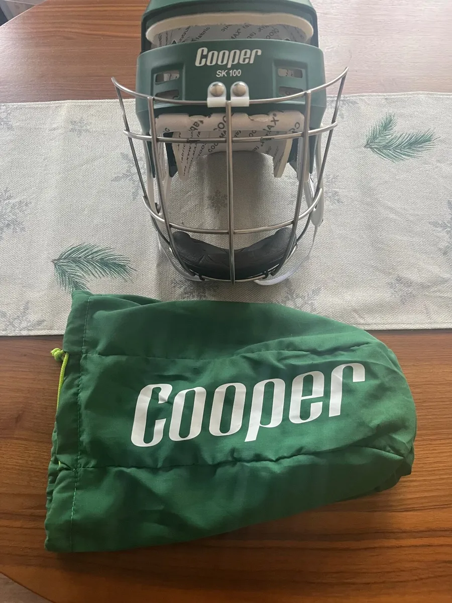 Cooper junior SK 100 Hurling Helmet - Image 2