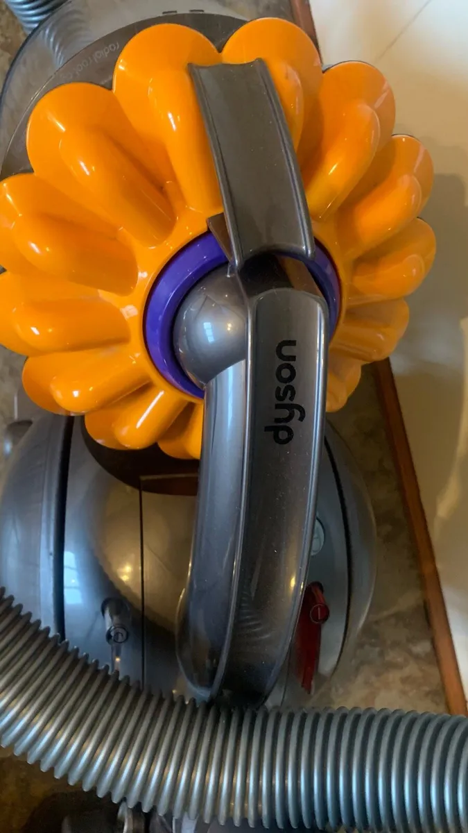Dyson hoover - Image 2