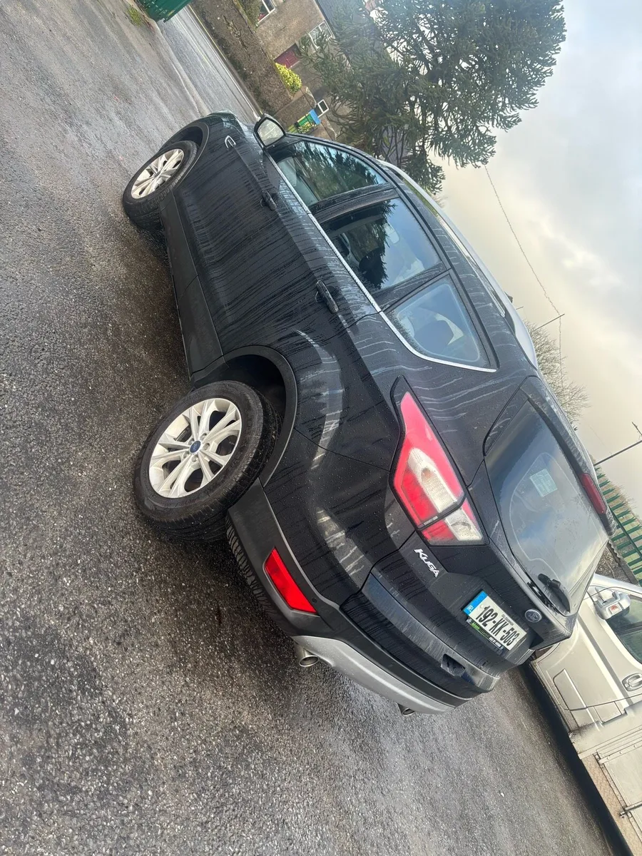 2019 Kuga 4 seat commercial Doe 10-26 - Image 4