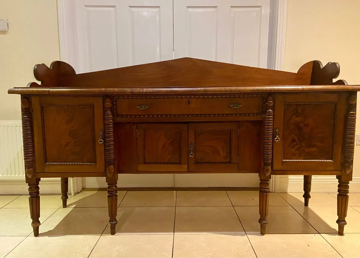 William IV buffet Hunt sideboard - Image 1