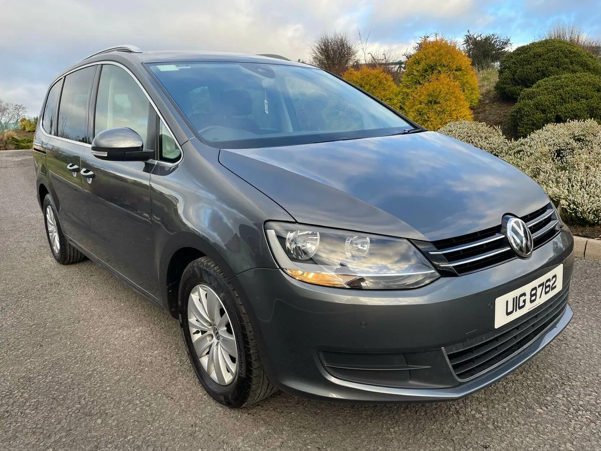 Volkswagen Sharan DIESEL ESTATE - Image 4