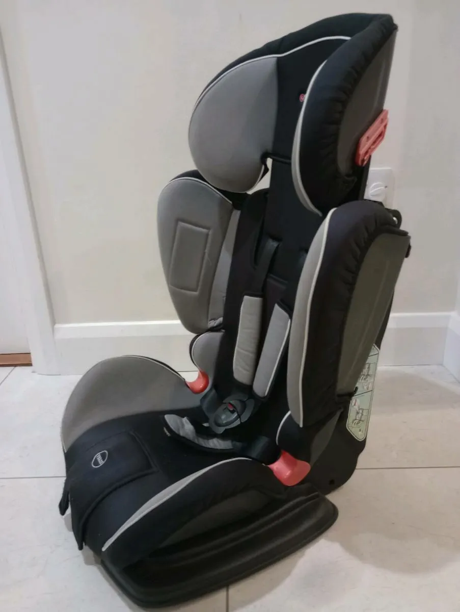Cozy n Safe child car seat - Image 2